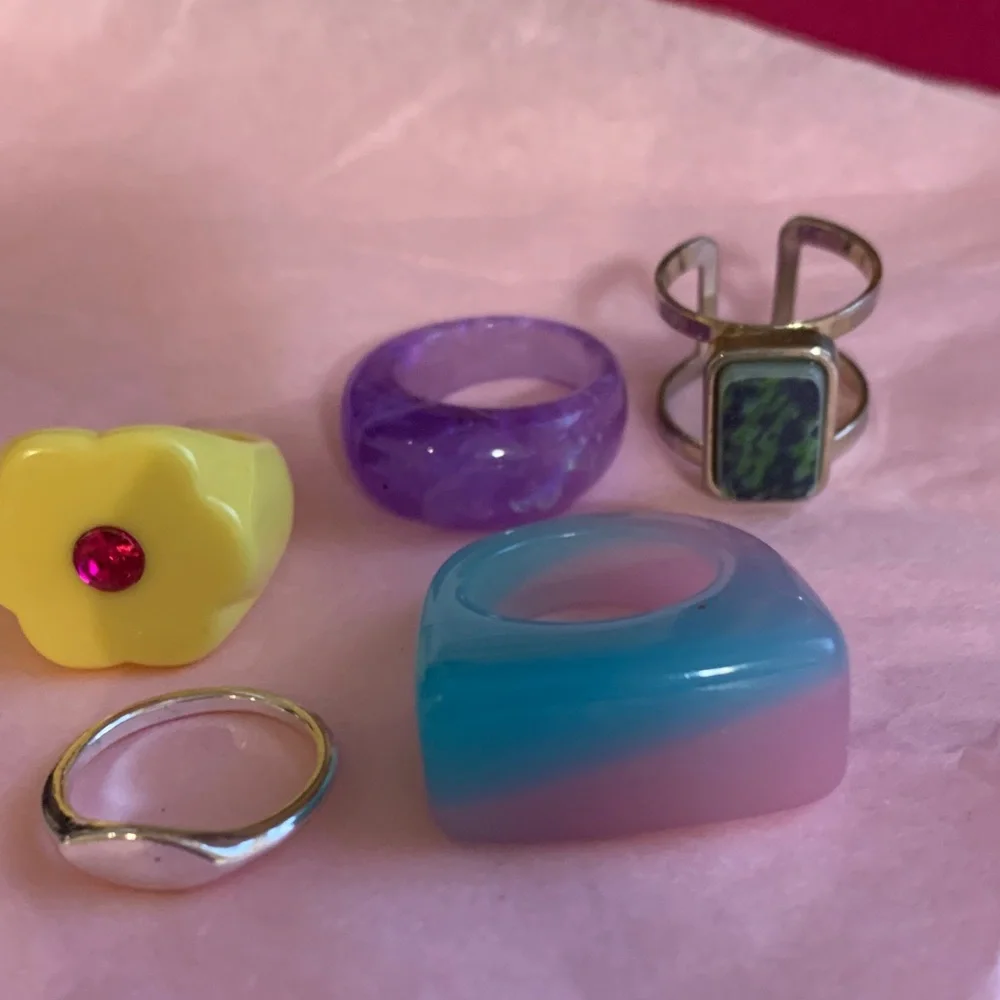 Colorful Statement Rings Set - Picture 5 of 6